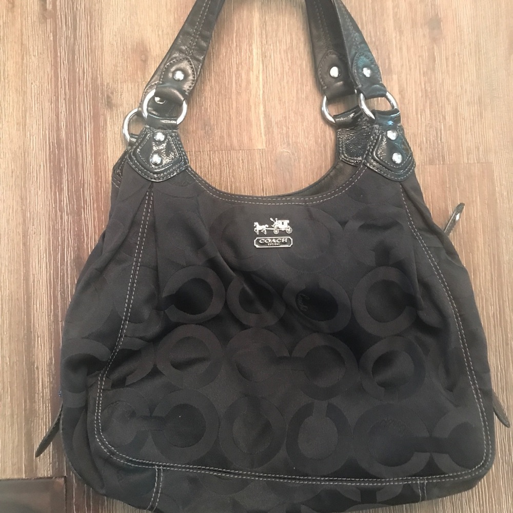 Pre-owned coach bag